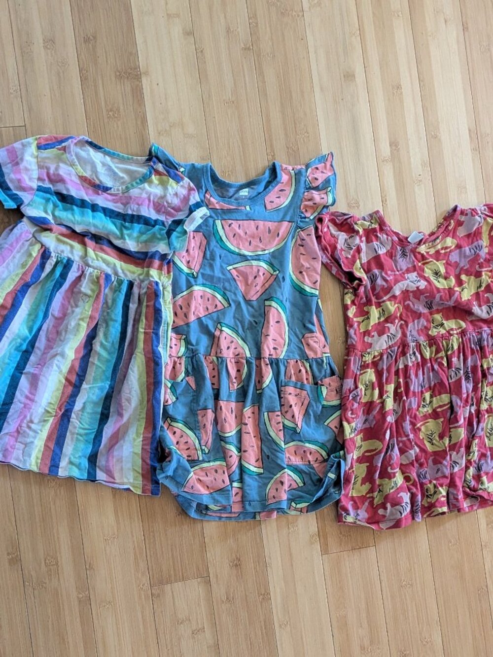 Kids short sleeve dress bundle - size 5t/6